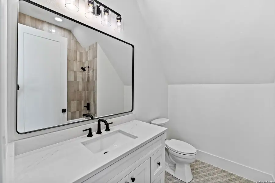 Furnished interior view inside a new home in , Bulverde (Image 8). Furnished interior view inside a new home in , Bulverde (Image 8).