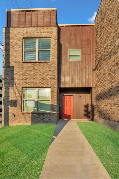 Front exterior of a new home in , Fort Worth, TX, highlighting curb appeal (Image 1). Front exterior of a new home in , Fort Worth, TX, highlighting curb appeal (Image 1).