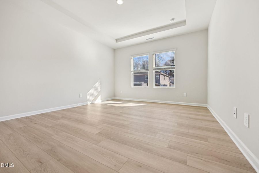 11-web-or-mls-Raleigh - Oak Manor - 749