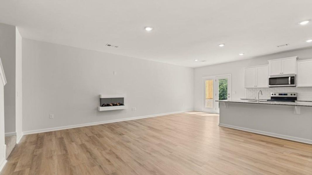 Spacious, unfurnished interior of a new home in Mountain Park, Dahlonega (Image 14). Spacious, unfurnished interior of a new home in Mountain Park, Dahlonega (Image 14).