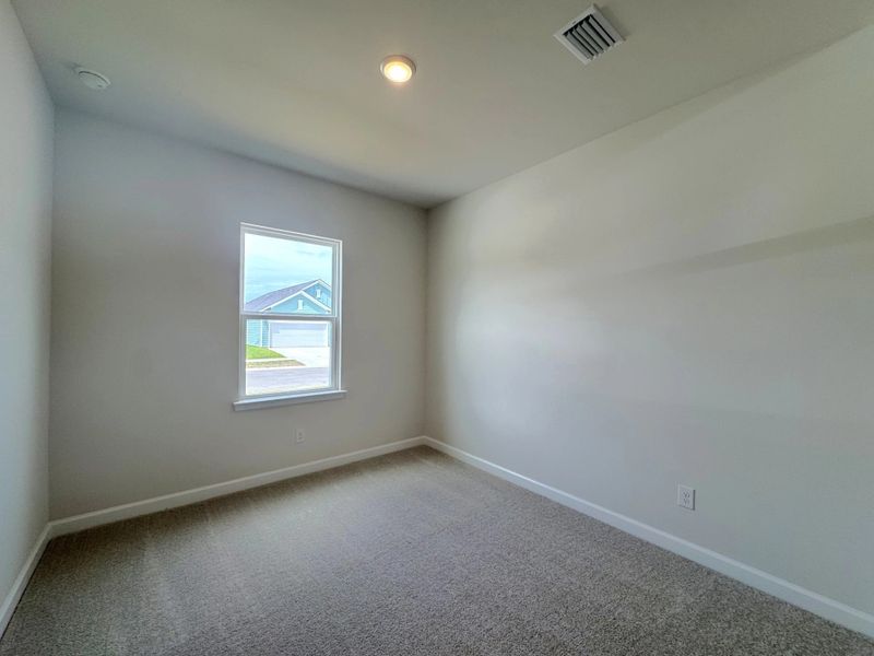 Spacious, unfurnished interior of a new home in Tea Farm, Ravenel (Image 8). Spacious, unfurnished interior of a new home in Tea Farm, Ravenel (Image 8).