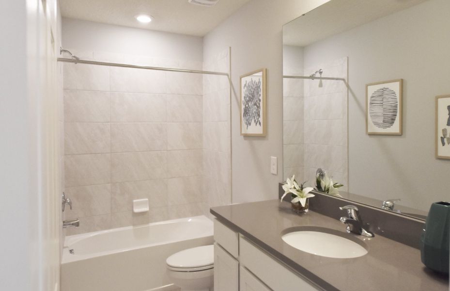 Furnished interior view inside a new home in Caloosa Cove, Labelle (Image 4).