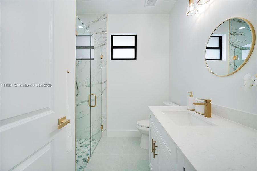 Furnished interior view inside a new home in , Port Charlotte (Image 10).