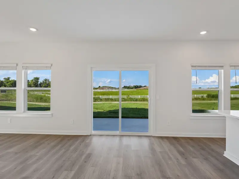 Spacious, unfurnished interior of a new home in Avery Farms - Legacy Series, Murfreesboro (Image 11).