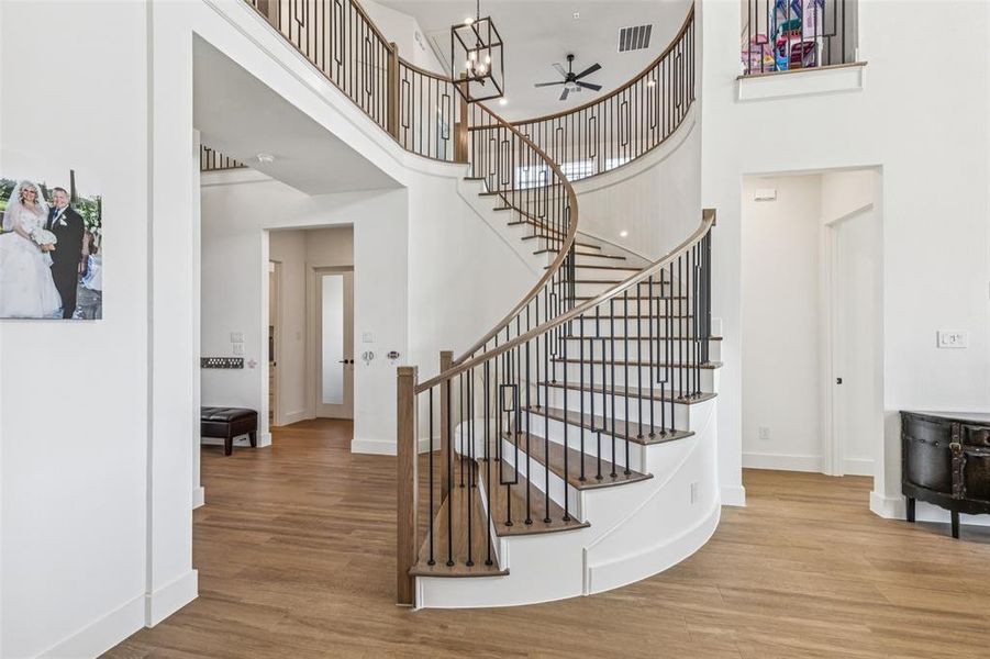 Spacious, unfurnished interior of a new home in Cambridge Estates, Prosper (Image 21). Spacious, unfurnished interior of a new home in Cambridge Estates, Prosper (Image 21).