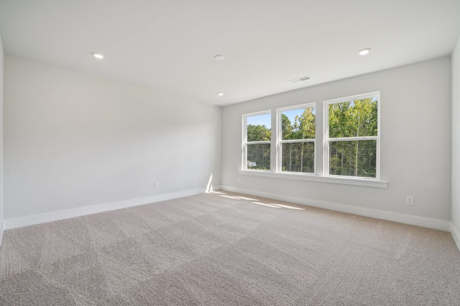 Rainier Primary Suite at Cannon Manor in Kannapolis, NC