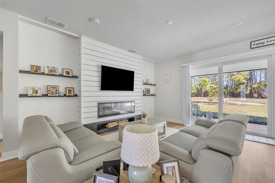 Furnished interior view inside a new home in , Clermont (Image 30).