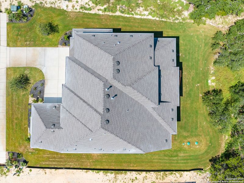 Image 51 of a home in Verandas at the Rim.