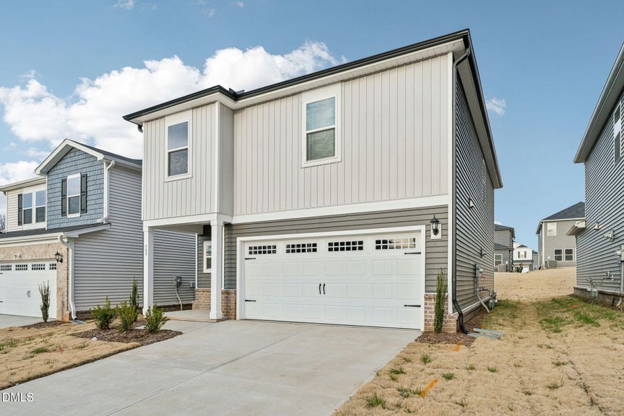 3-web-or-mls-Raleigh - Oak Manor - 909 G