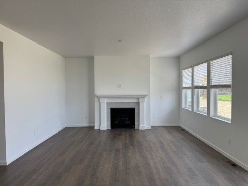 Spacious, unfurnished interior of a new home in Trailstone, Arvada (Image 9). Spacious, unfurnished interior of a new home in Trailstone, Arvada (Image 9).