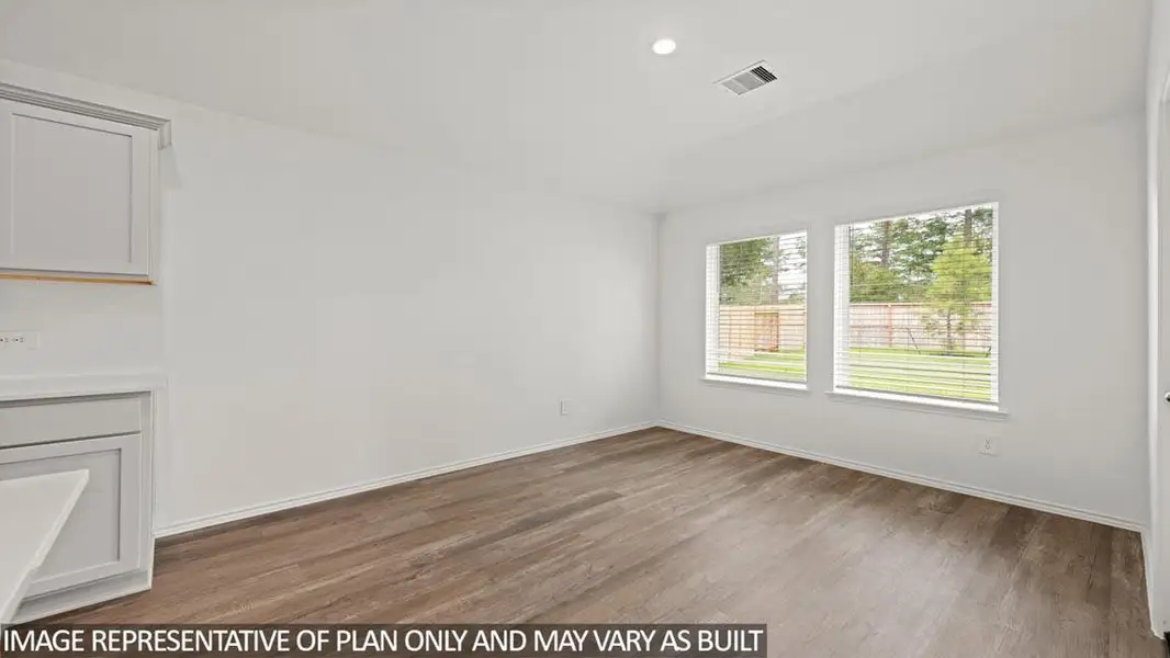 Spacious, unfurnished interior of a new home in Maple Woods, Hockley (Image 6). Spacious, unfurnished interior of a new home in Maple Woods, Hockley (Image 6).