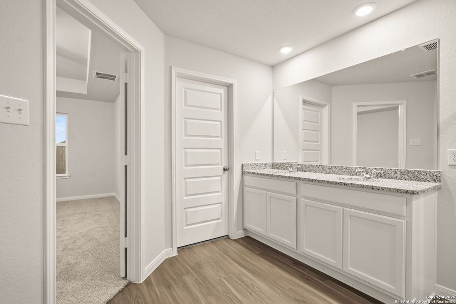 Furnished interior view inside a new home in Swenson Heights, Seguin (Image 11).