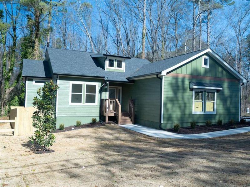 Exterior details and patio area of a home in , Covington (Image 19).