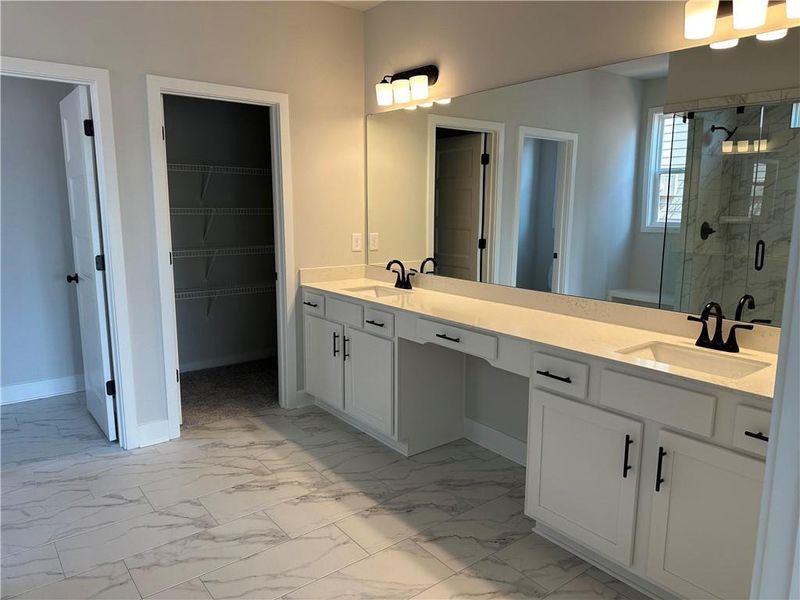 Furnished interior view inside a new home in Rosewood Lake Preserve, Hoschton (Image 5).