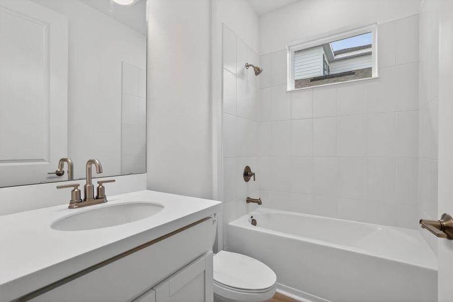 Representative furnished interior of a home built from the Aruba by Taylor Morrison in Coasterra Community Group Page, Palmetto (Image 8).