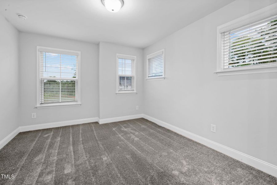 25-web-or-mls-7K5A9702