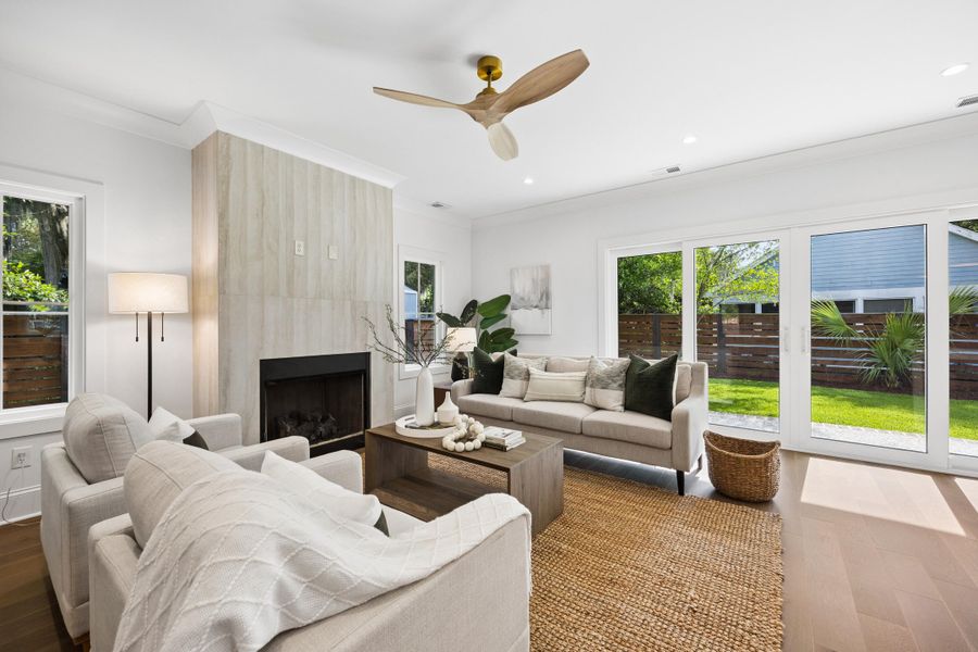 Furnished interior view inside a new home in , Beaufort (Image 10).