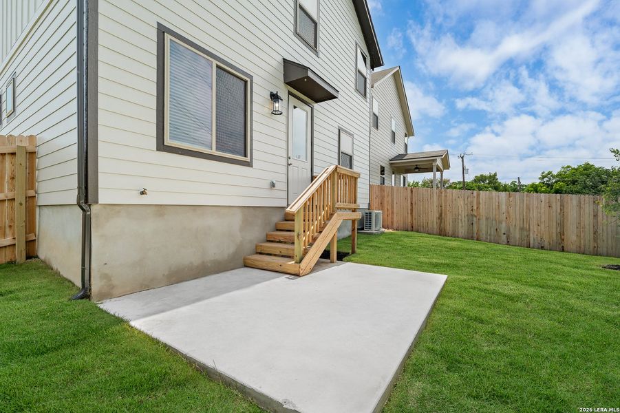 Exterior details and patio area of a home in Trilogy Grove, San Antonio (Image 3).