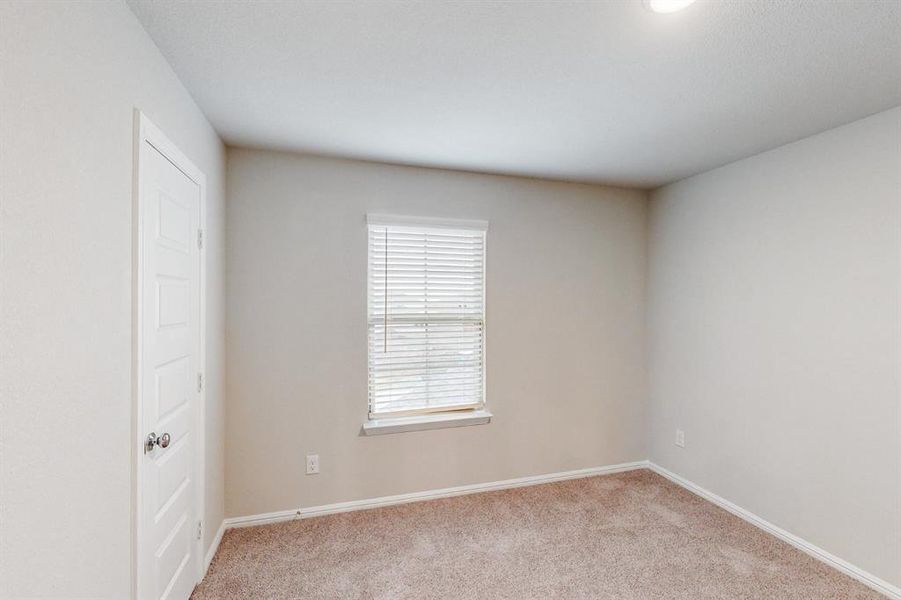 Spacious, unfurnished interior of a new home in Mobberly Farms, Pilot Point (Image 21). Spacious, unfurnished interior of a new home in Mobberly Farms, Pilot Point (Image 21).