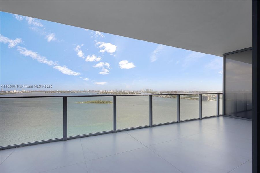 Exterior details and patio area of a home in , Miami (Image 4).