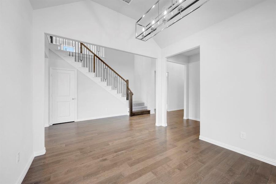 Spacious, unfurnished interior of a new home in Lilyana, Celina (Image 17).