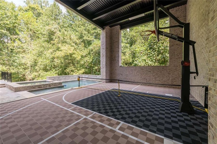 Community amenities in , Alpharetta (Image 68). Community amenities in , Alpharetta (Image 68).