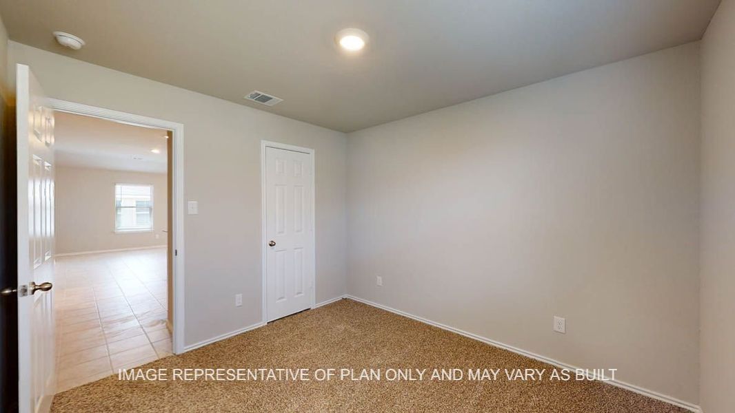 Representative unfurnished interior of a home built from the Camden by D.R. Horton in Victory Ranch, Killeen (Image 20).
