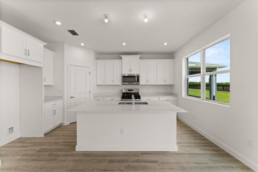 US_SEF_SHENANDOAH_LOT 348_kitchen