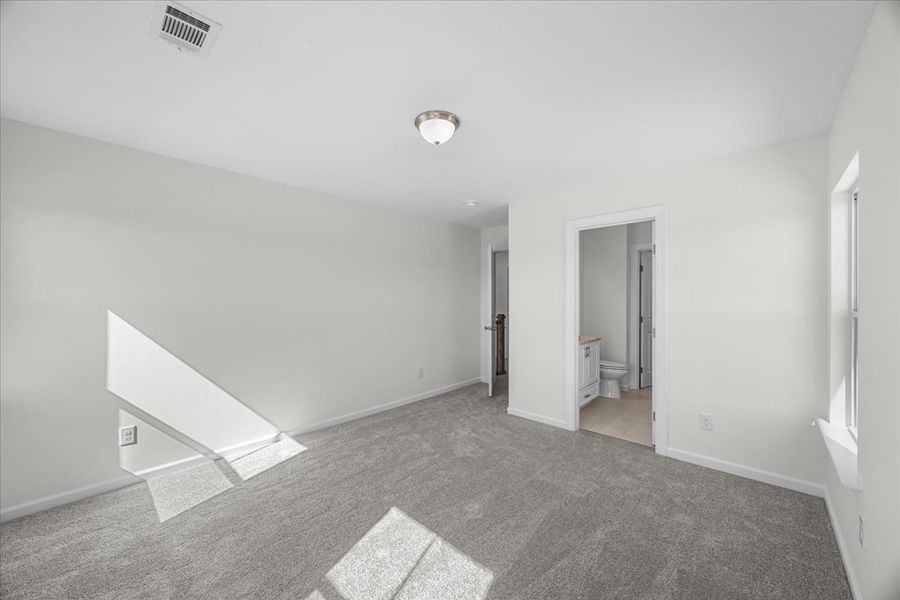 Spacious, unfurnished interior of a new home in Forrest Bluff, North Augusta (Image 32). Spacious, unfurnished interior of a new home in Forrest Bluff, North Augusta (Image 32).