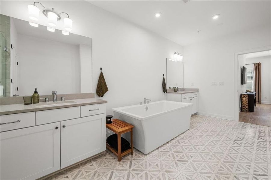 Furnished interior view inside a new home in , Alpharetta (Image 3).