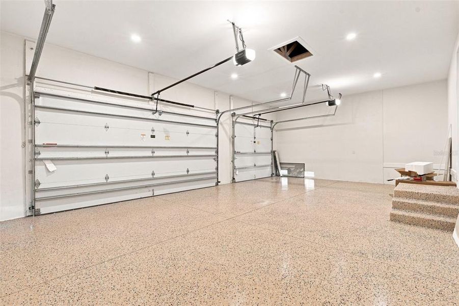 Spacious, unfurnished interior of a new home in , Placida (Image 57).