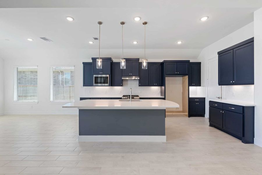 Furnished interior view inside a new home in Jordan Ranch, Fulshear (Image 7). Furnished interior view inside a new home in Jordan Ranch, Fulshear (Image 7).