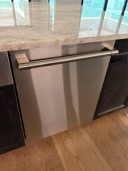 Dishwasher in Primary kitchen (another in prep kitchen) Dishwasher in Primary kitchen (another in prep kitchen)
