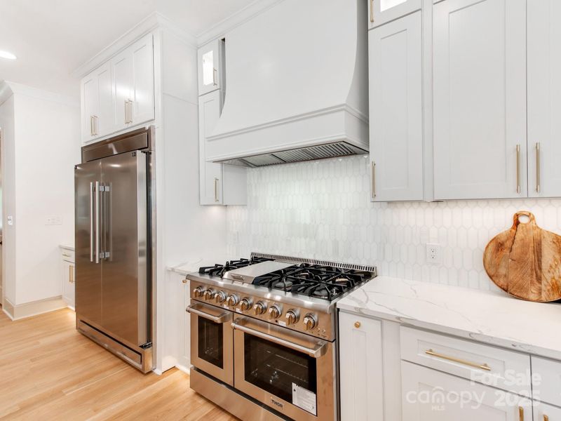 48"  Range with Double Oven