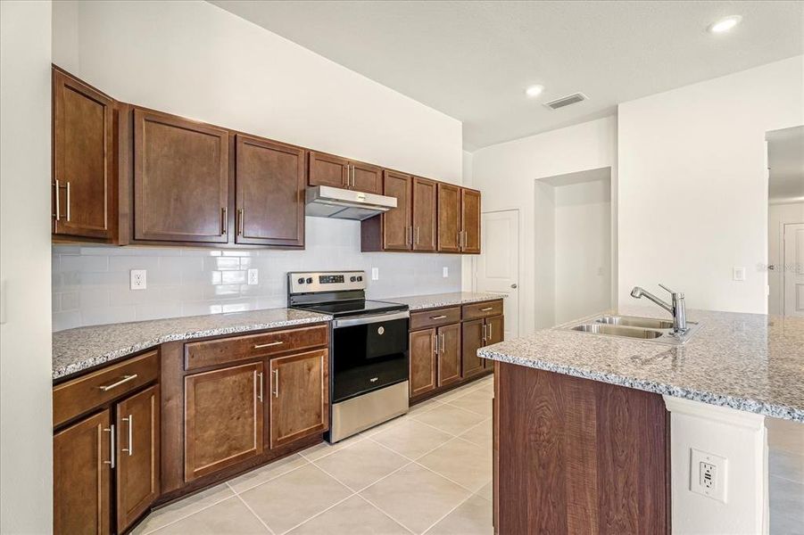 Furnished interior view inside a new home in , Davenport (Image 15). Furnished interior view inside a new home in , Davenport (Image 15).