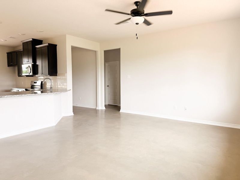 Spacious, unfurnished interior of a new home in , Jewett (Image 10).
