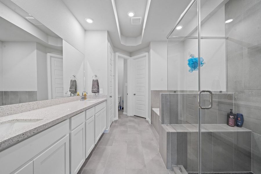 Furnished interior view inside a new home in Marvida 45', Cypress (Image 12). Furnished interior view inside a new home in Marvida 45', Cypress (Image 12).