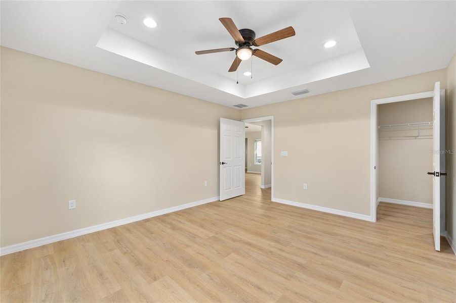 Spacious, unfurnished interior of a new home in , Ocala (Image 65).
