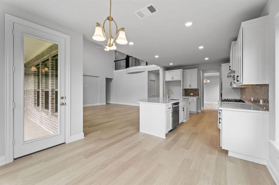 DAL_Saddle Star_Lockhart_2209 Laurel Drive (16)