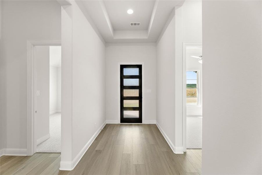 Spacious, unfurnished interior of a new home in The Parks at Panchasarp Farms - Phase 3, Burleson (Image 15). Spacious, unfurnished interior of a new home in The Parks at Panchasarp Farms - Phase 3, Burleson (Image 15).