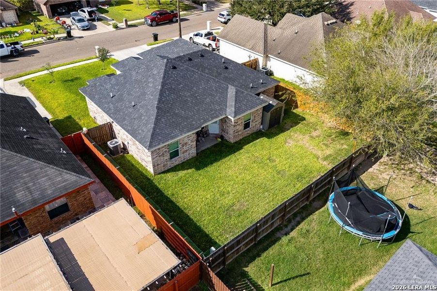 Image 15 of a home in .