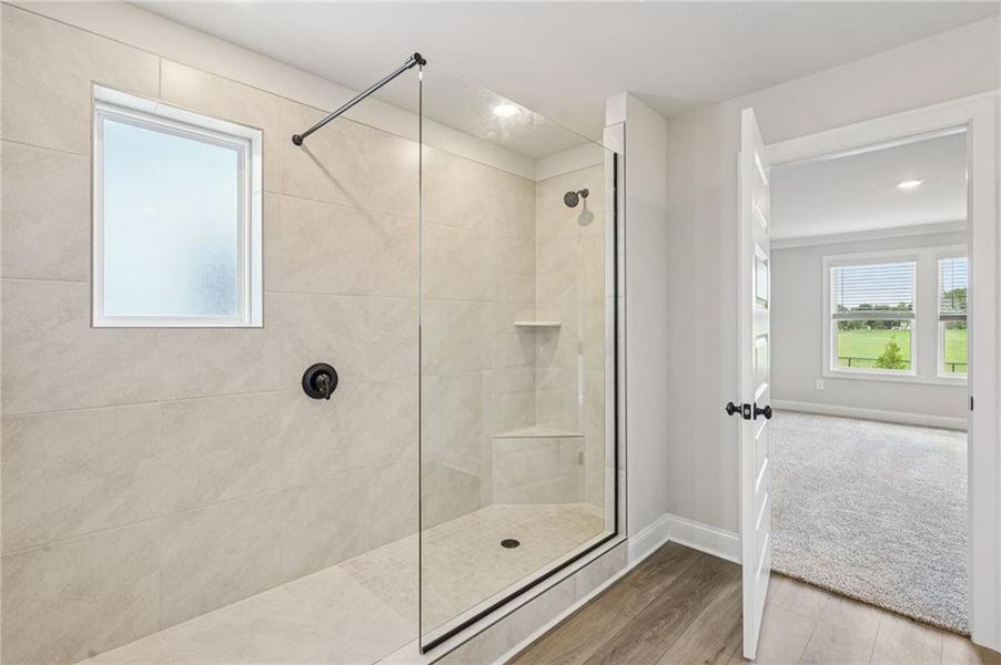 Spacious, unfurnished interior of a new home in Martin Springs - Estate Series, Lawrenceville (Image 17).