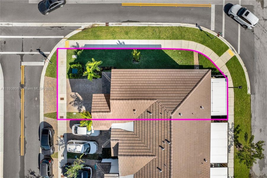 Image 34 of a home in .