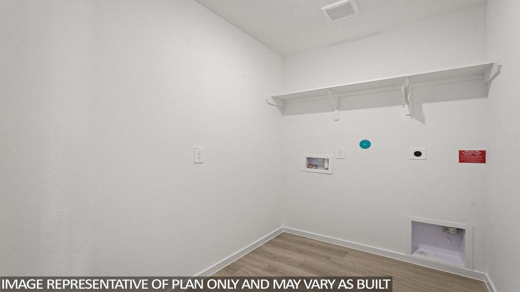 Spacious, unfurnished interior of a new home in Grand Pines, Magnolia (Image 8).