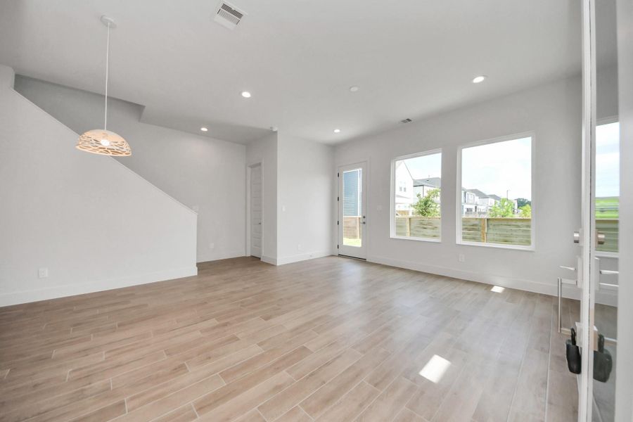 HOME IS UNDER CONSTRUCTION. PHOTOS ARE OF THE MODEL HOMES WITH THE SAME FLOOR PLAN AND SELECTIONS