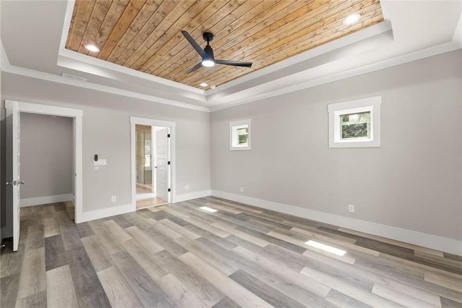 Spacious, unfurnished interior of a new home in , Gainesville (Image 27).