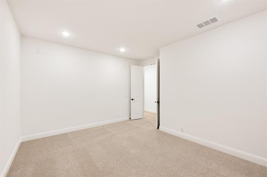 Spacious, unfurnished interior of a new home in Timberbrook 3B-4A, Justin (Image 18).