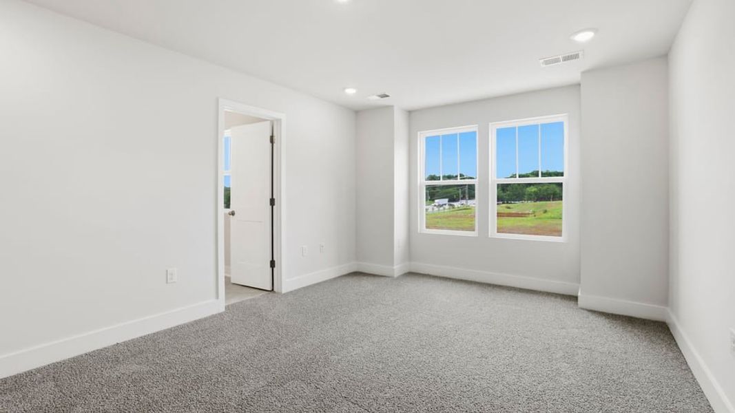 Spacious, unfurnished interior of a new home in Ken's Crossing, Moore (Image 29). Spacious, unfurnished interior of a new home in Ken's Crossing, Moore (Image 29).