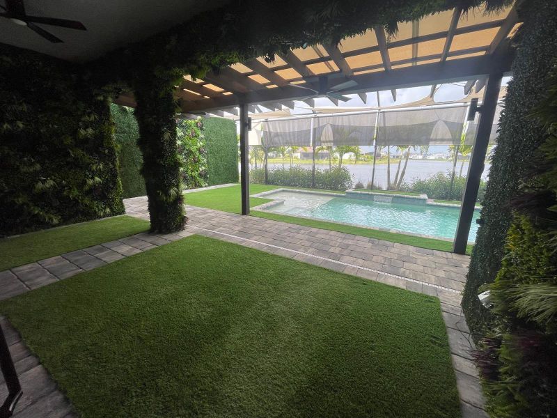 Exterior details and patio area of a home in , Naples (Image 2).