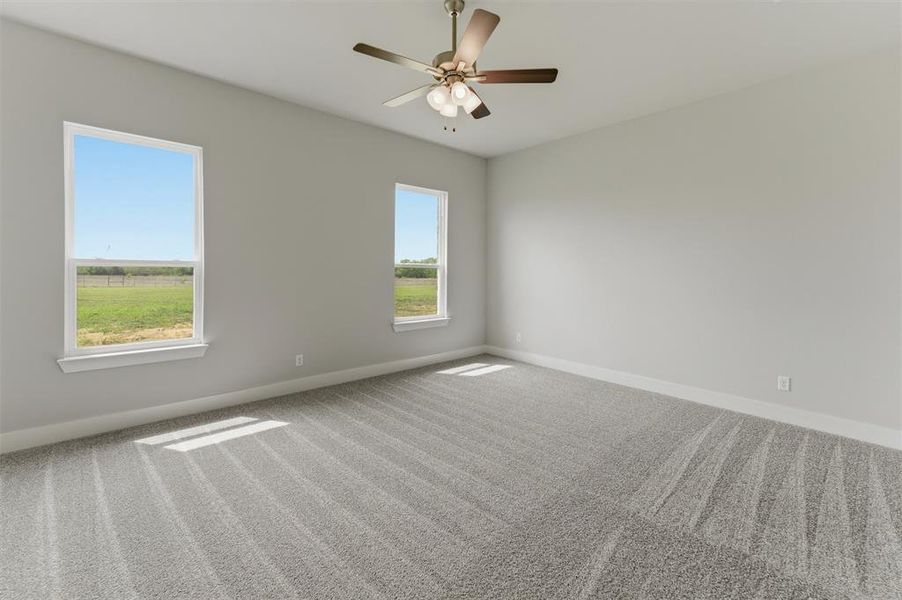 Spacious, unfurnished interior of a new home in Fannin Ranch, Leonard (Image 12).